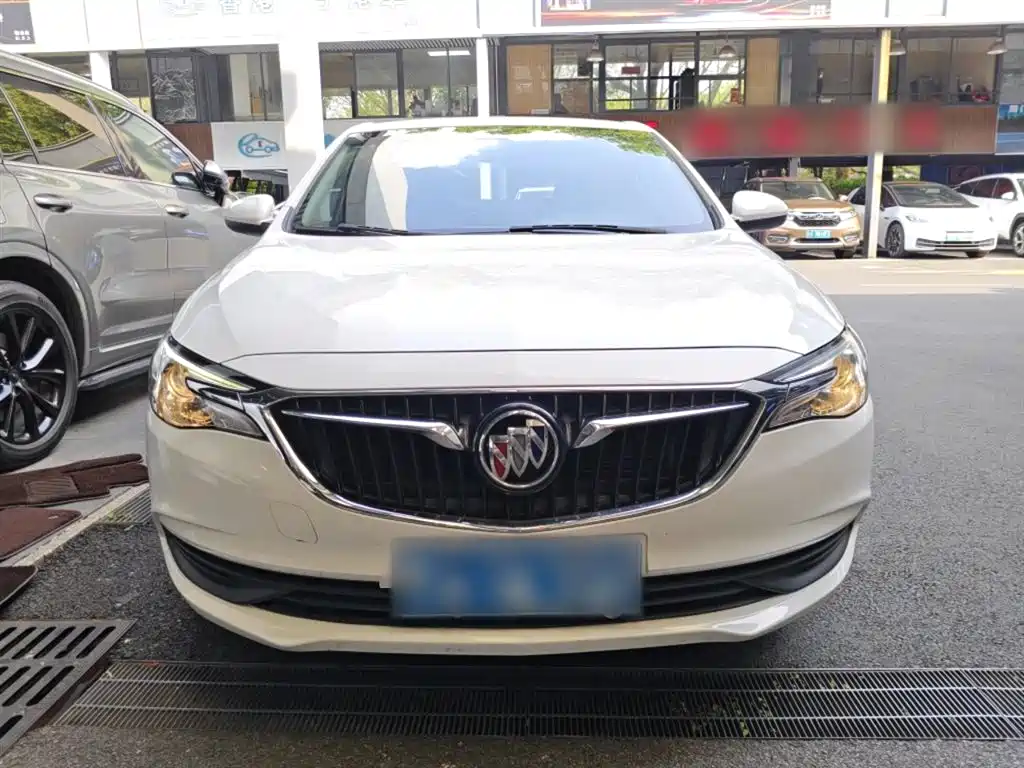 Buick Excelle 2021 — фото 3