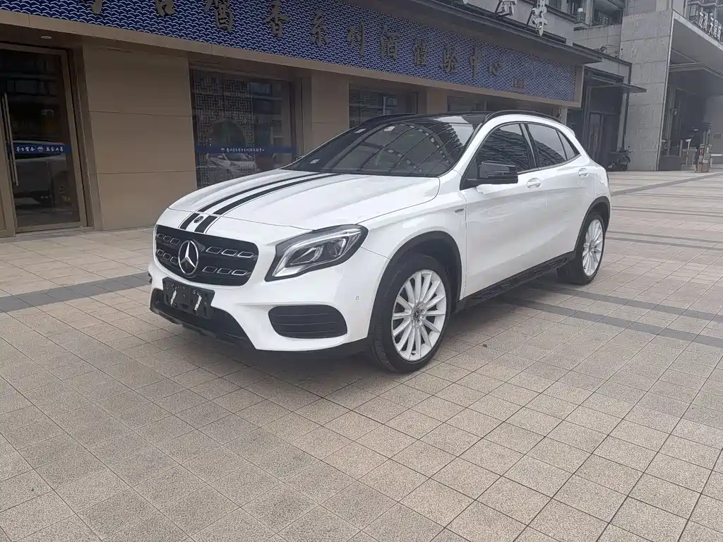 Mercedes-Benz GLA 2018 — фото 2