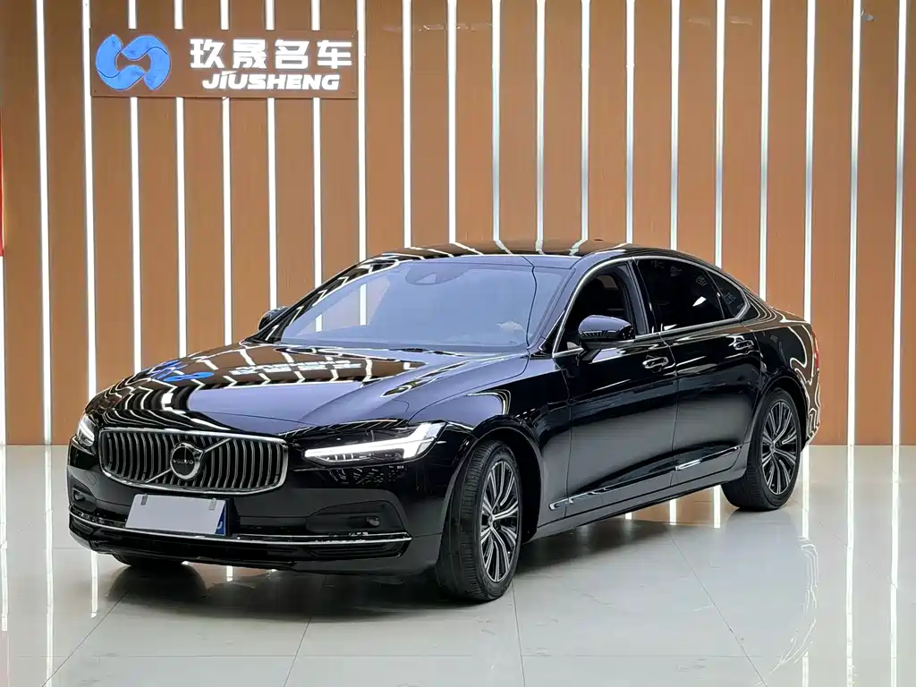Volvo S90 2021 — фото 1