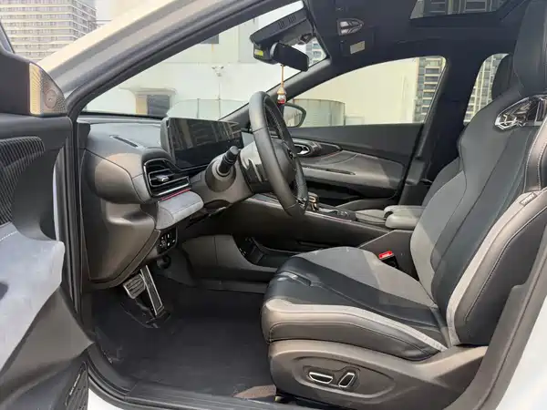 GAC Trumpchi Empow 2023