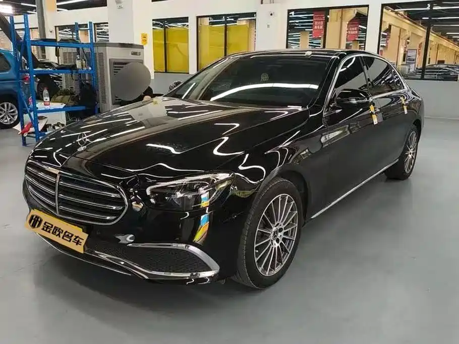 Mercedes-Benz E-Class 2023