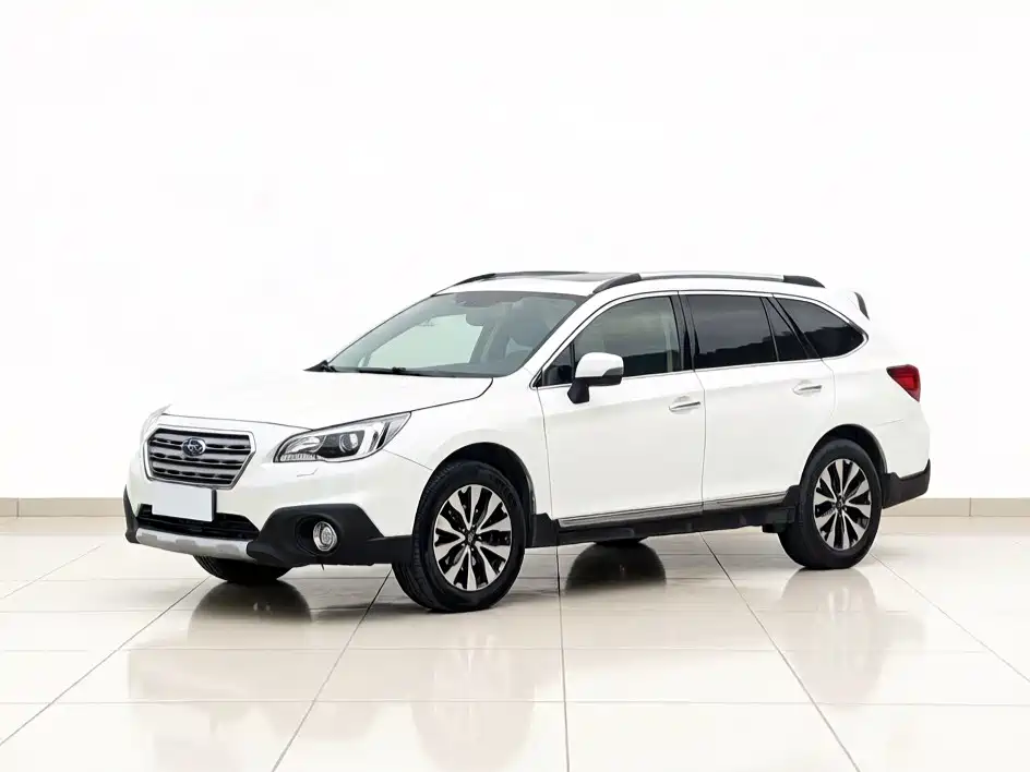 Subaru Outback 2017 — фото 1