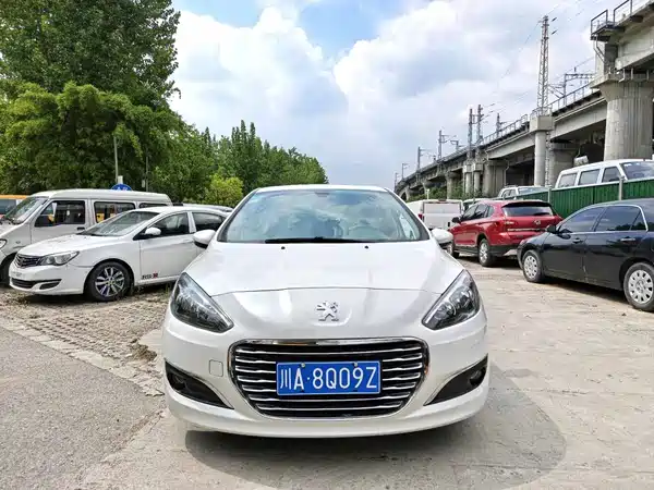 Peugeot 308 2016