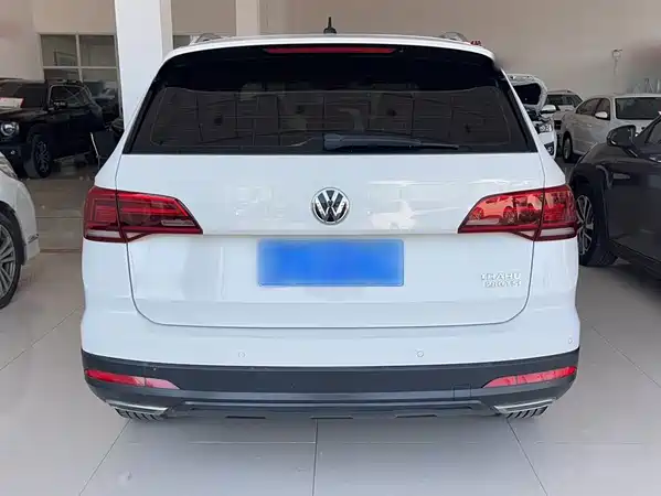Volkswagen Tharu 2019