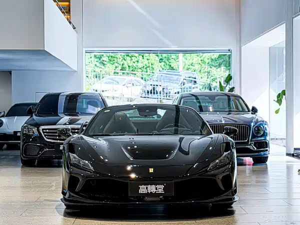 Ferrari F8 2020