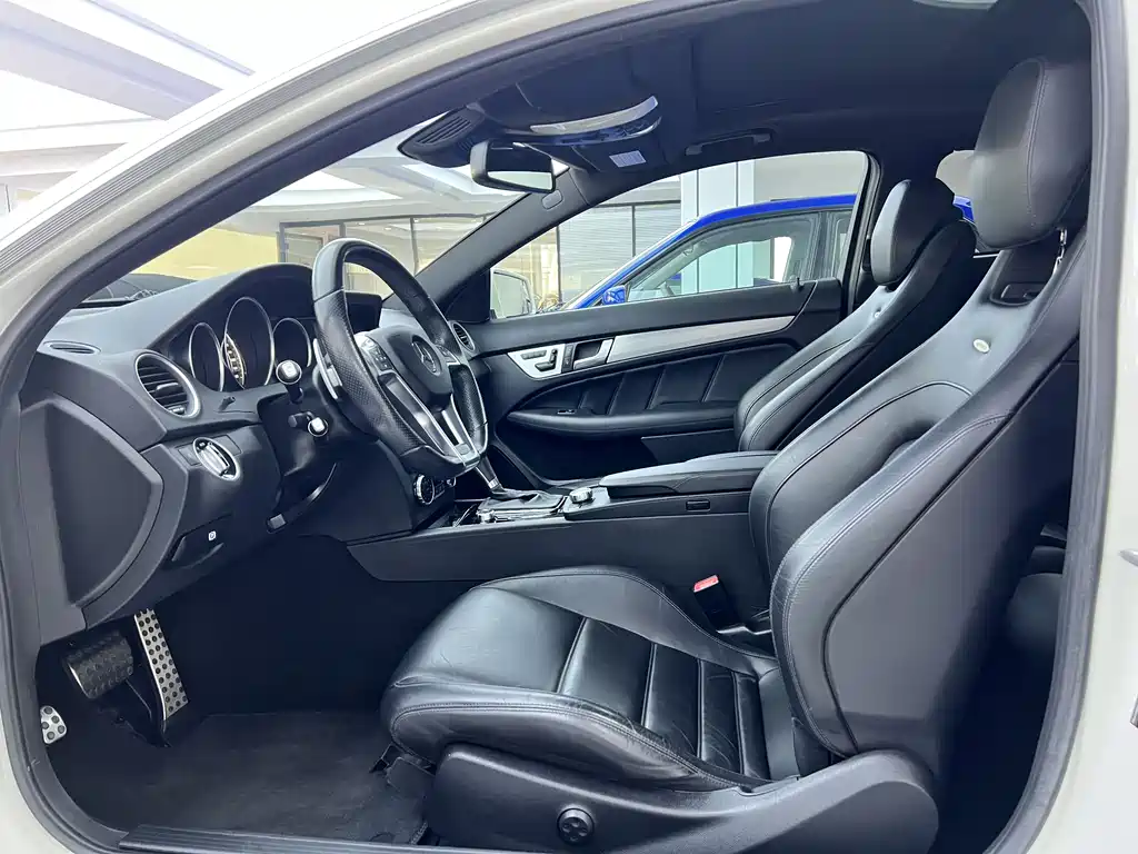 Mercedes-Benz C-Class AMG 2016 — фото 14