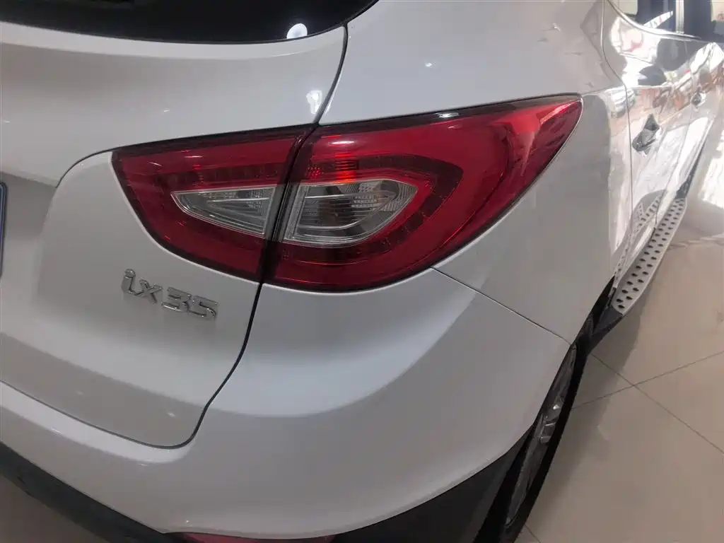Hyundai ix35 2018 — фото 24
