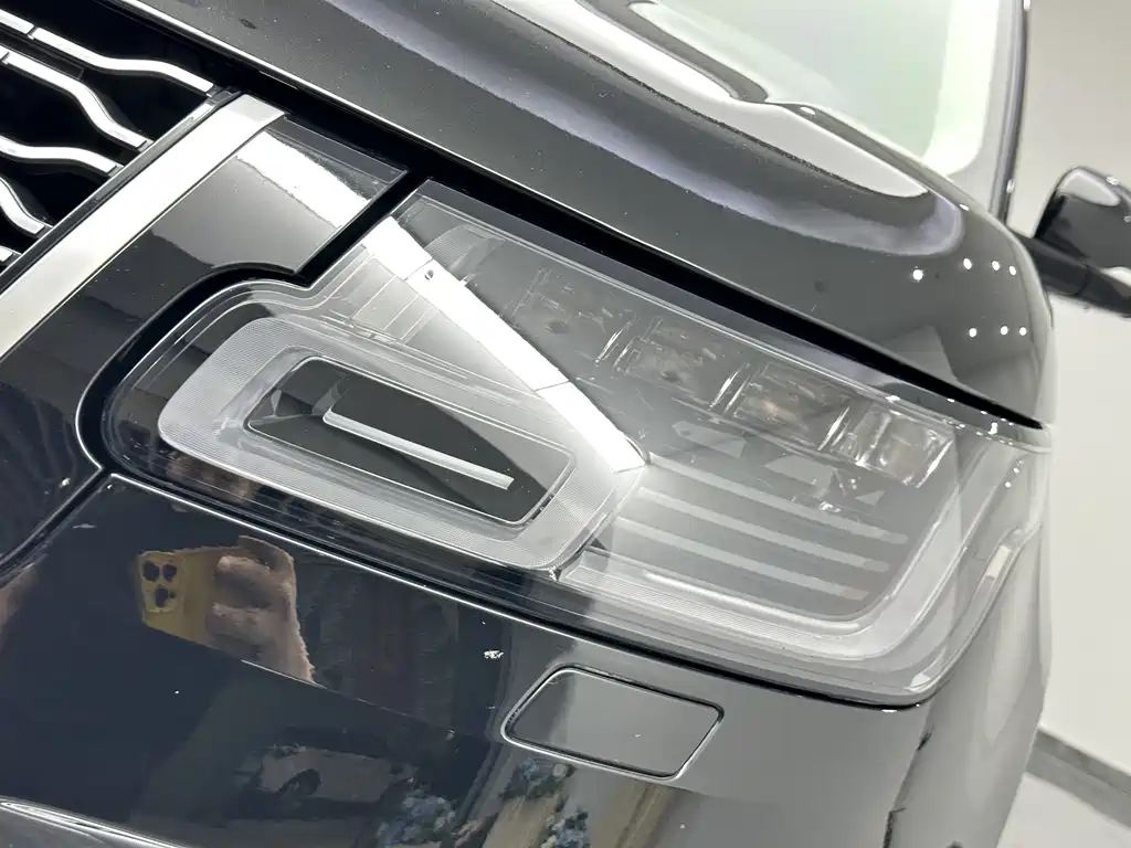 Land Rover Range Rover 2020 — фото 18