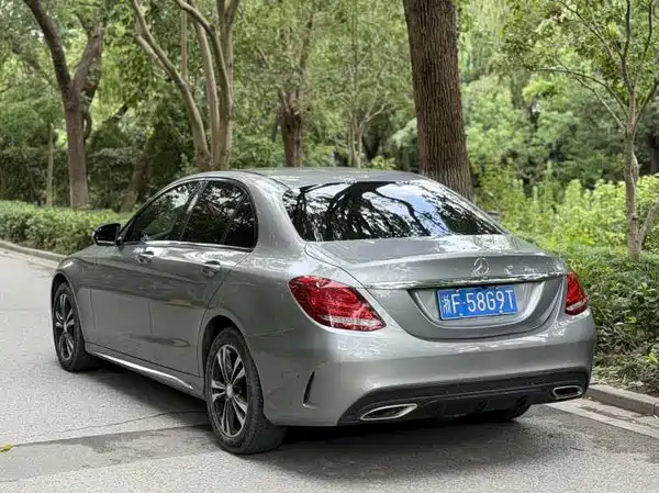 Mercedes-Benz C-Class 2016
