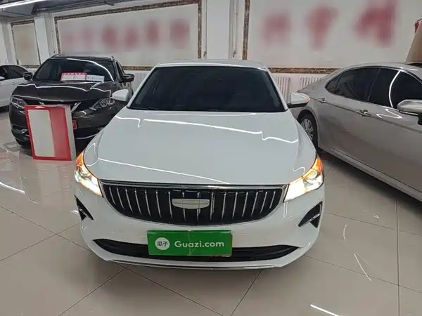 Geely Emgrand 2025