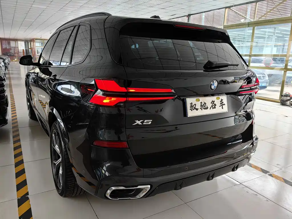 BMW X5 2024 — фото 19