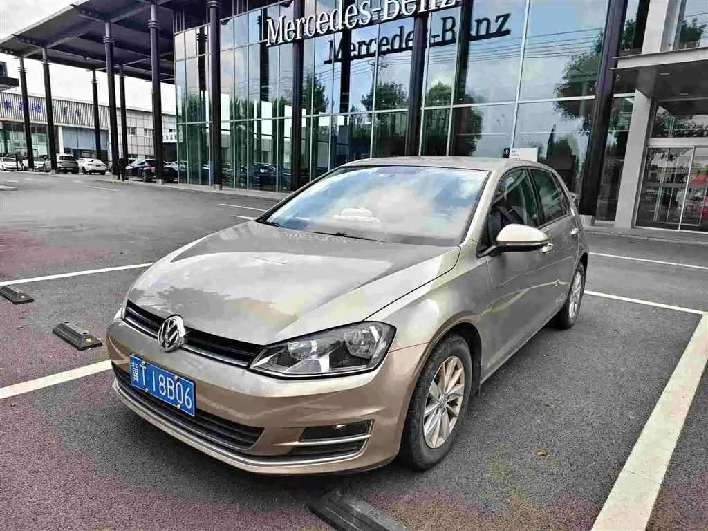 Volkswagen Golf 2017 — фото 1