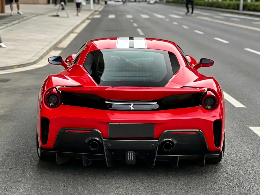 Ferrari 488 2018 — фото 3