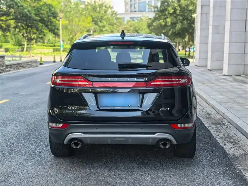 Lincoln MKC 2017 — фото 11