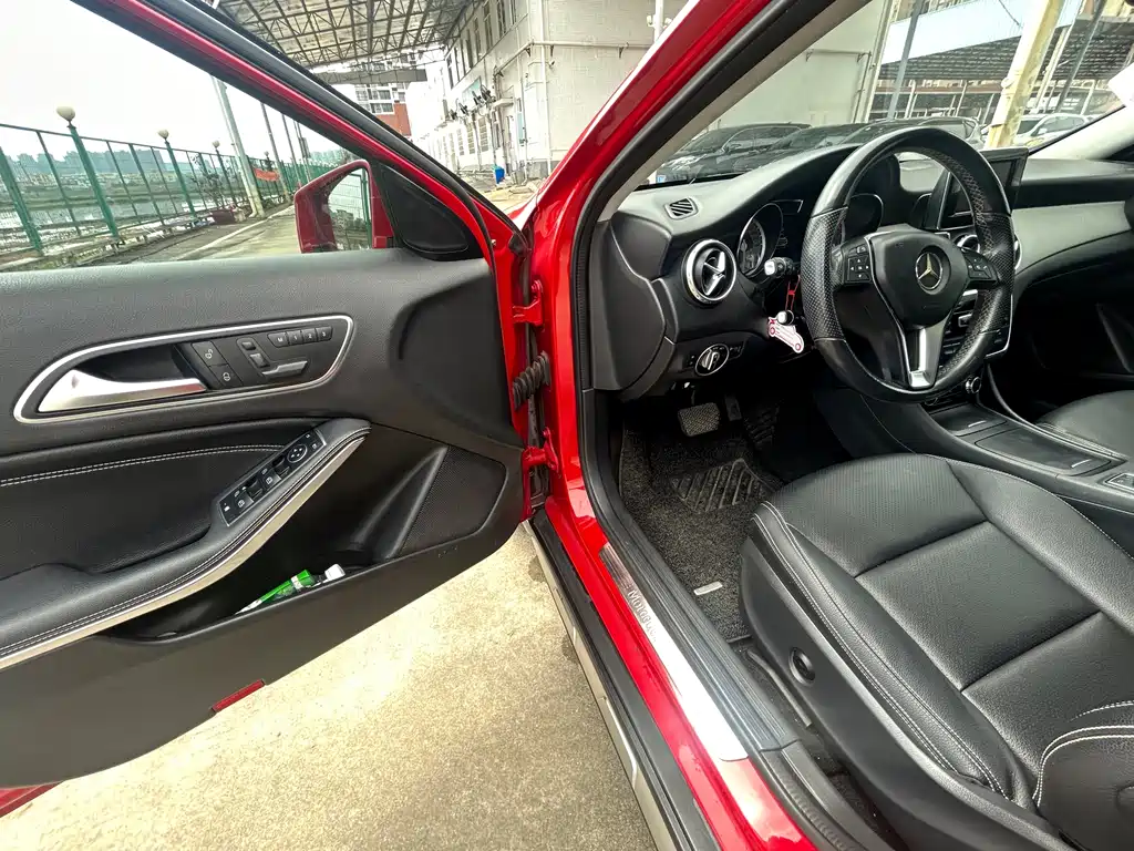 Mercedes-Benz GLA 2019 — фото 14