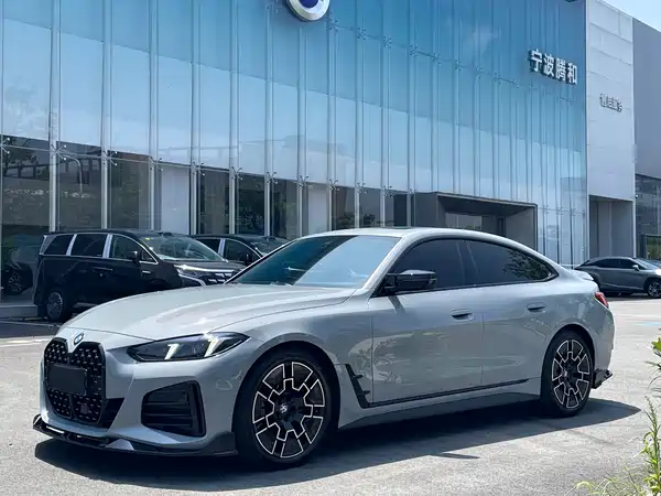 BMW 4 Series 2025