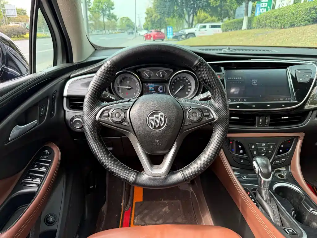 Buick Envision Plus 2020 — фото 14