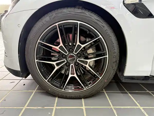 BYD Seal 2025