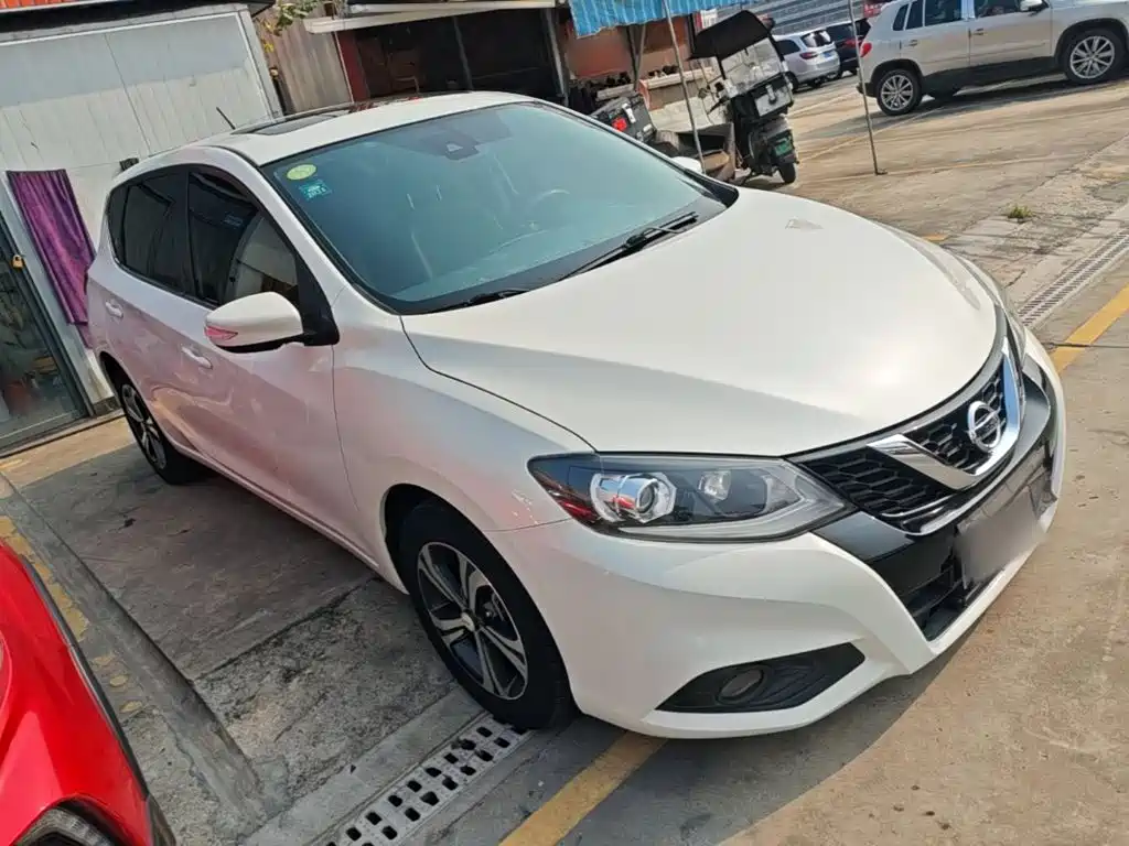Nissan Tiida 2019