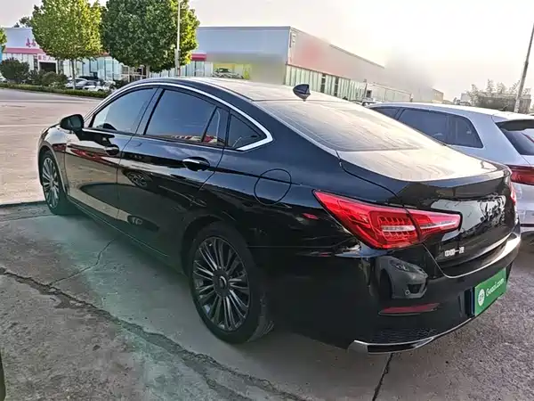 Hongqi H5 2020