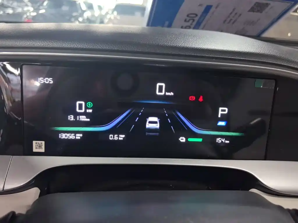Geely Galaxy Starwish 2025 — фото 12