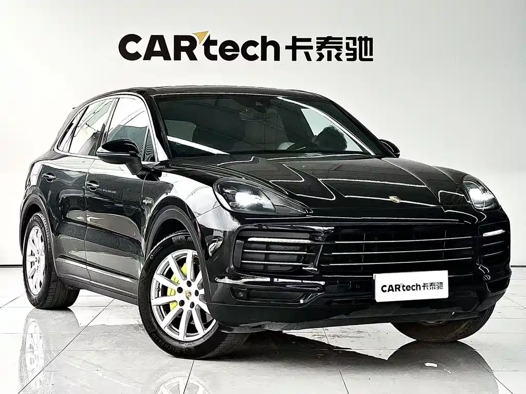 Porsche Cayenne Hybrid 2020 — фото 3