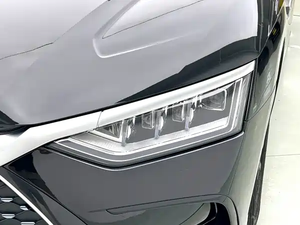 BYD Han 2024