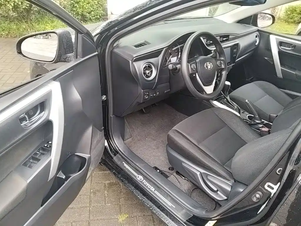 Toyota Levin 2018 — фото 16