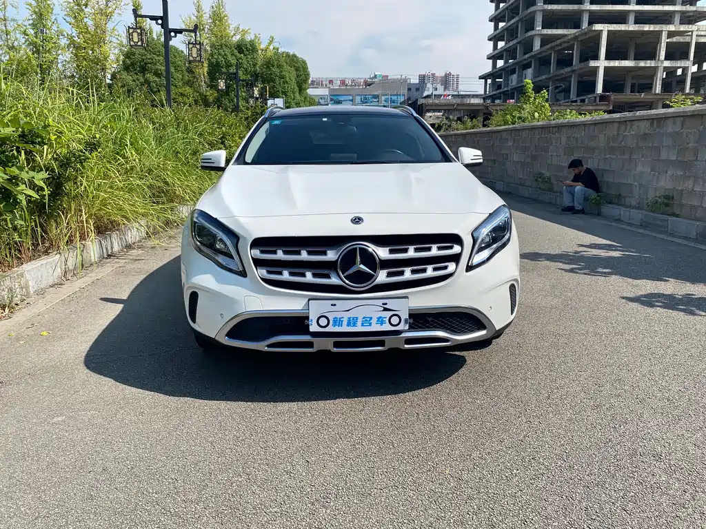 Mercedes-Benz GLA 2018 — фото 2