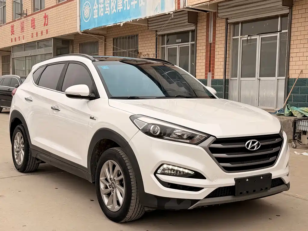 Hyundai Tucson 2017 — фото 3