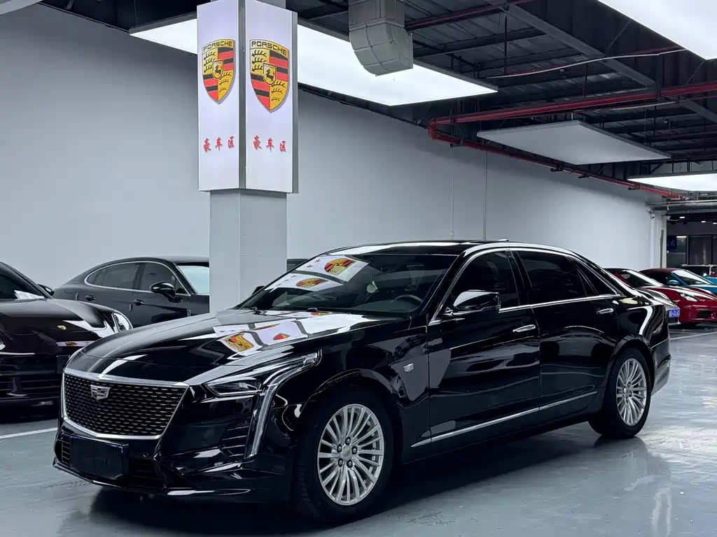 Cadillac CT6 2020 — фото 1
