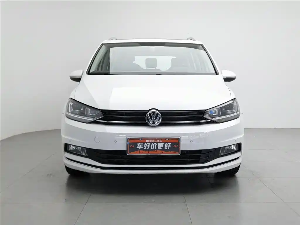 Volkswagen Touran 2019 — фото 3