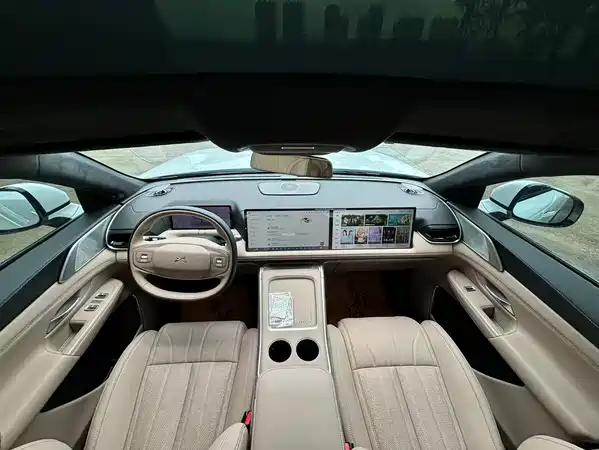 XPeng G9 2025