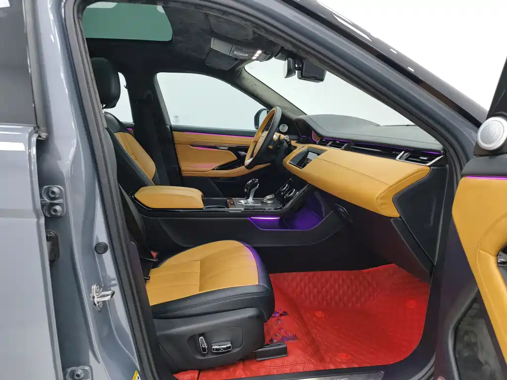 Land Rover Range Rover Evoque 2021 — фото 9
