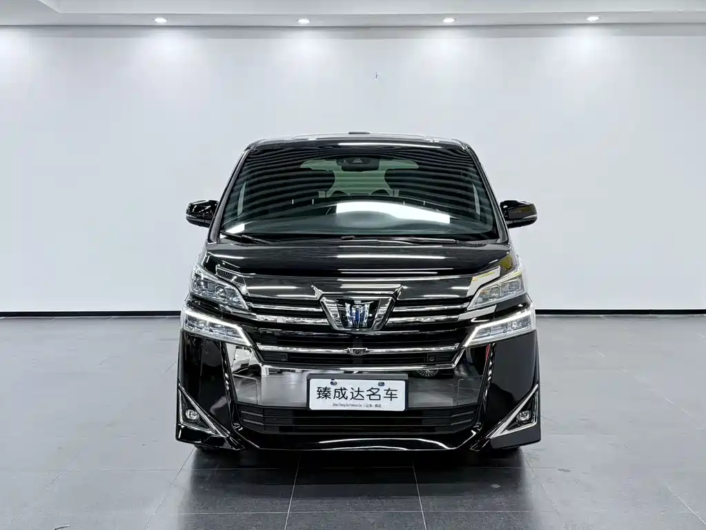 Toyota Vellfire 2022 — фото 2