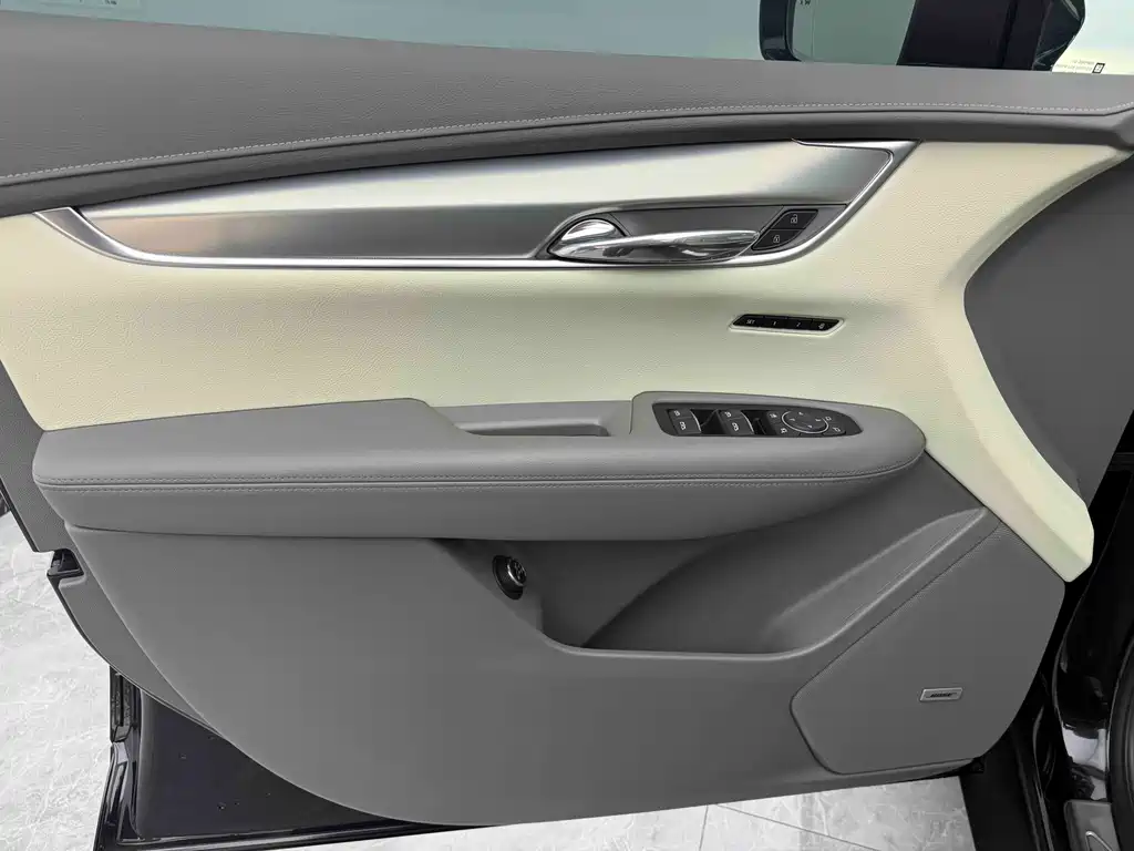Cadillac XT5 2023 — фото 14