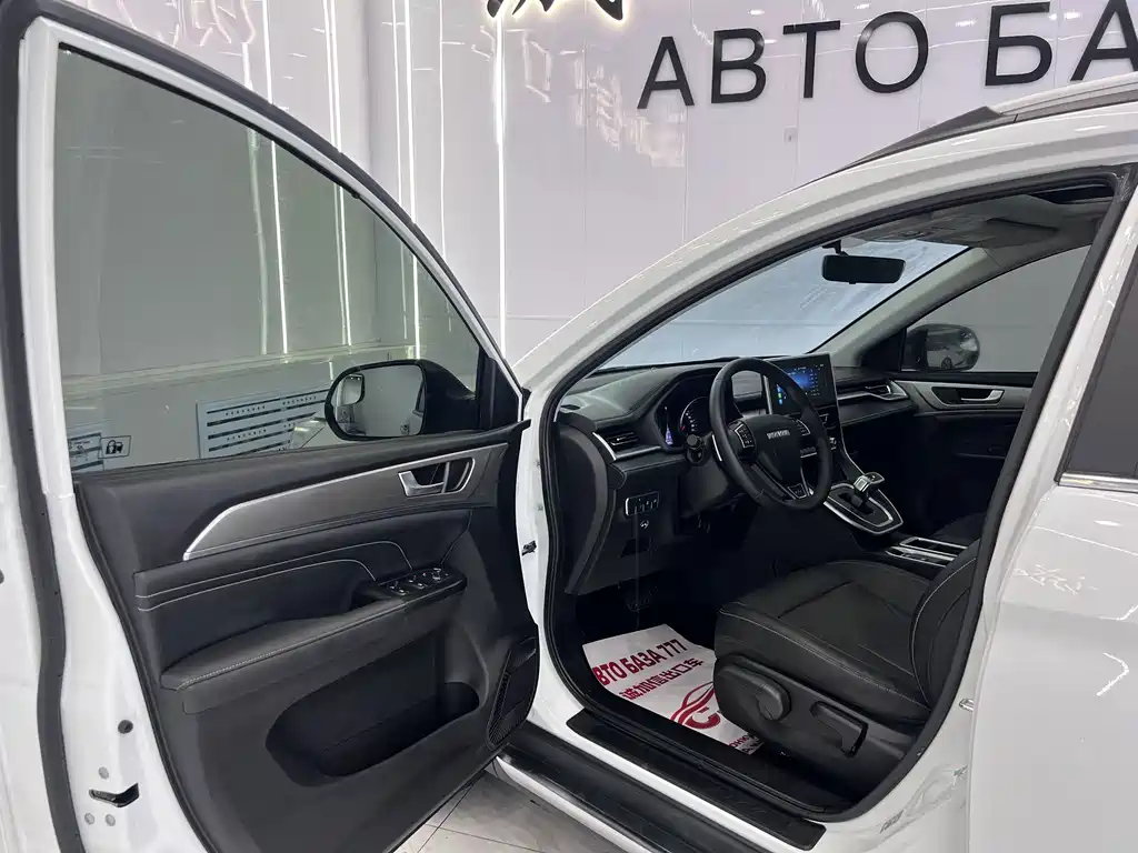 Haval M6 2023 — фото 16