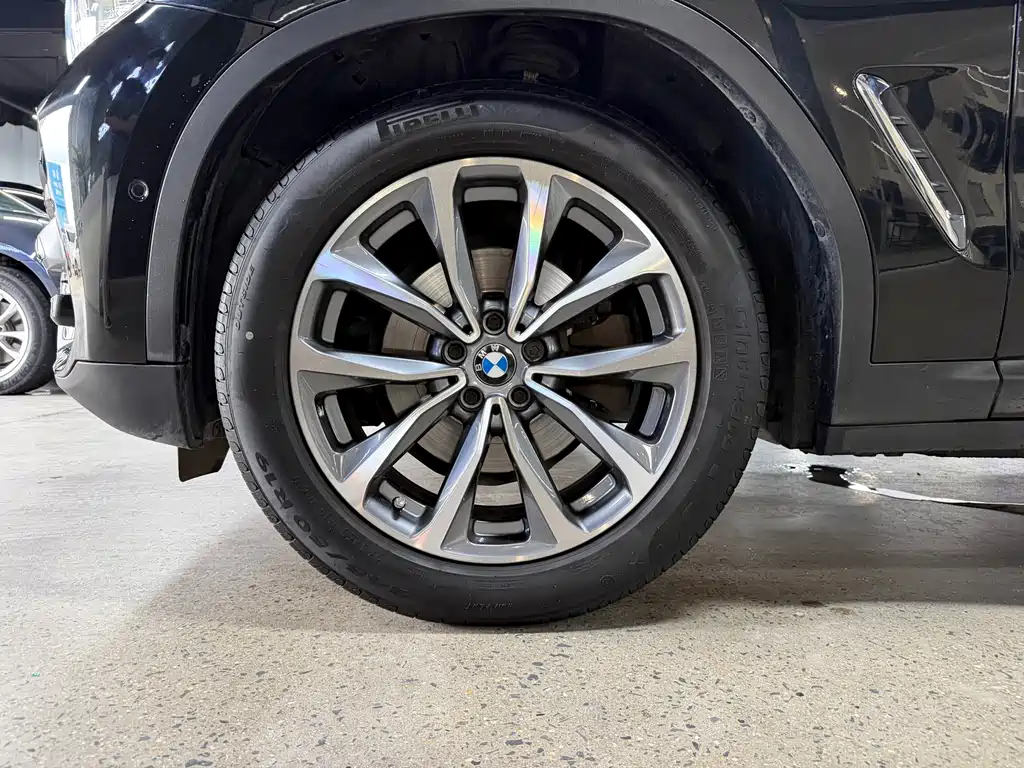 BMW X3 2019 — фото 25