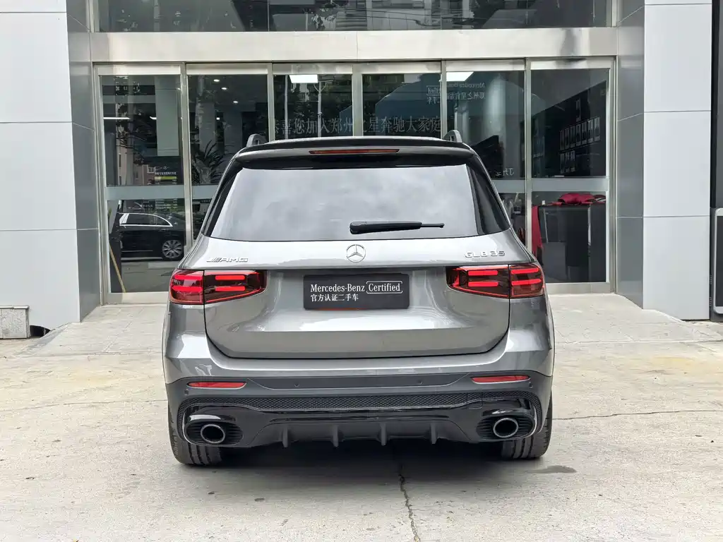 Mercedes-Benz GLB AMG 2024 — фото 6