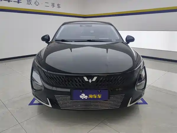 Wuling Starlight 2025