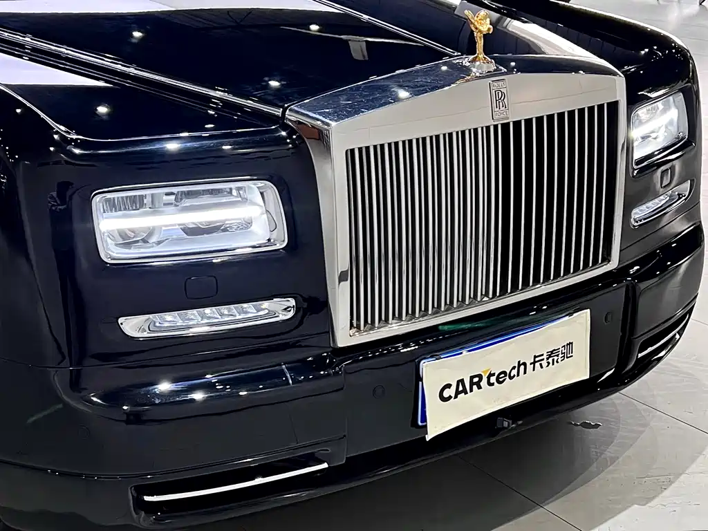 Rolls-Royce Phantom 2011 — фото 9