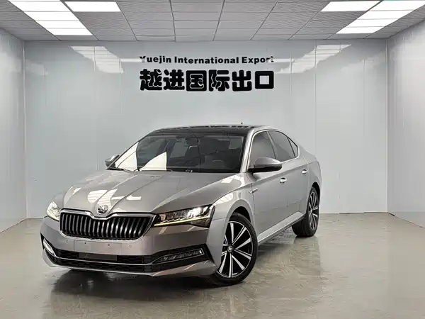 Skoda Superb 2023