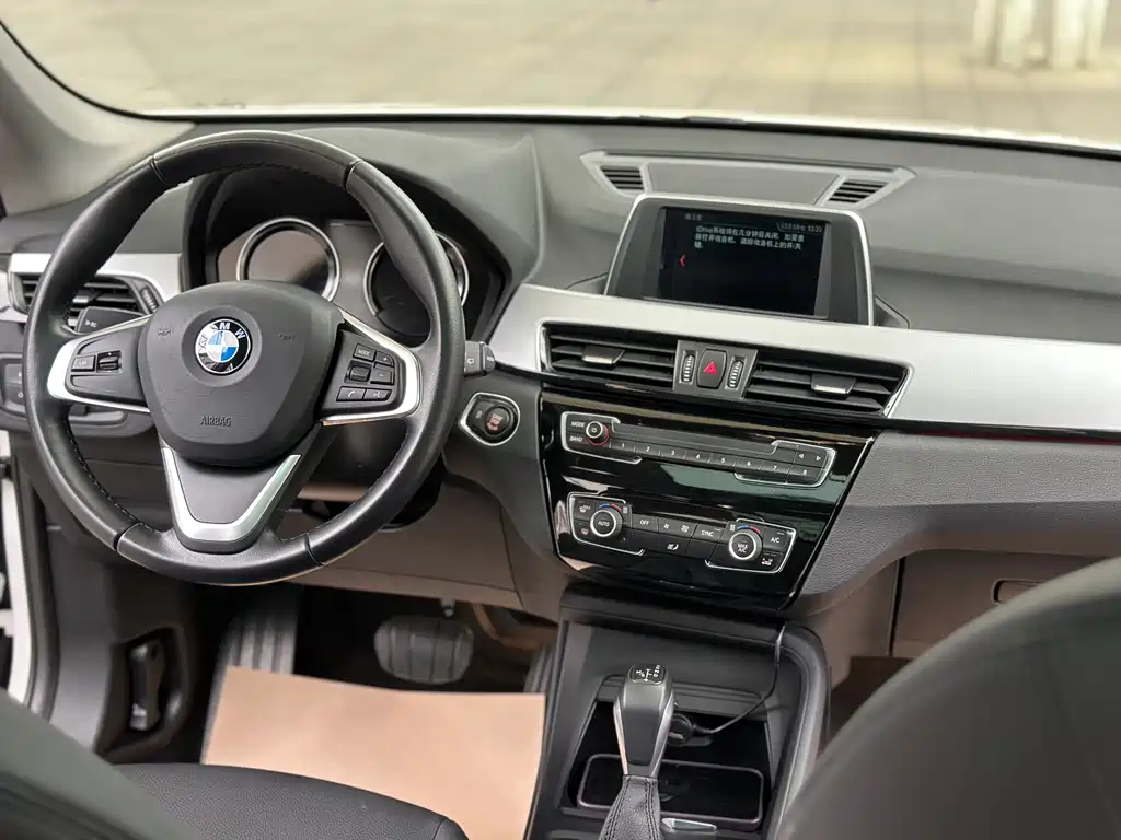 BMW X1 2018 — фото 24