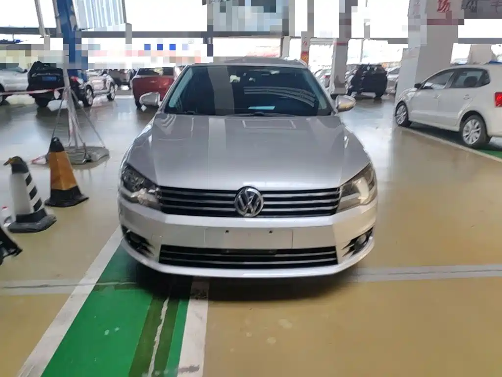 Volkswagen Bora 2015
