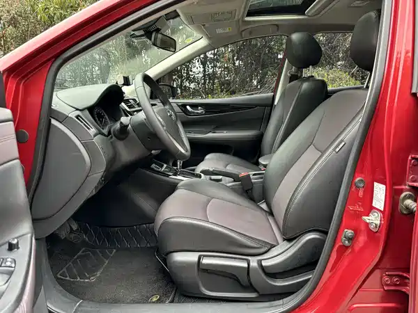 Nissan Tiida 2021