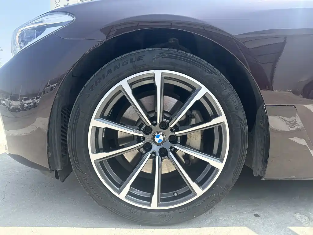 BMW 6 Series GT 2020 — фото 9