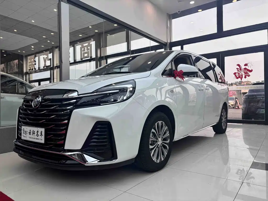 Buick GL8 2024