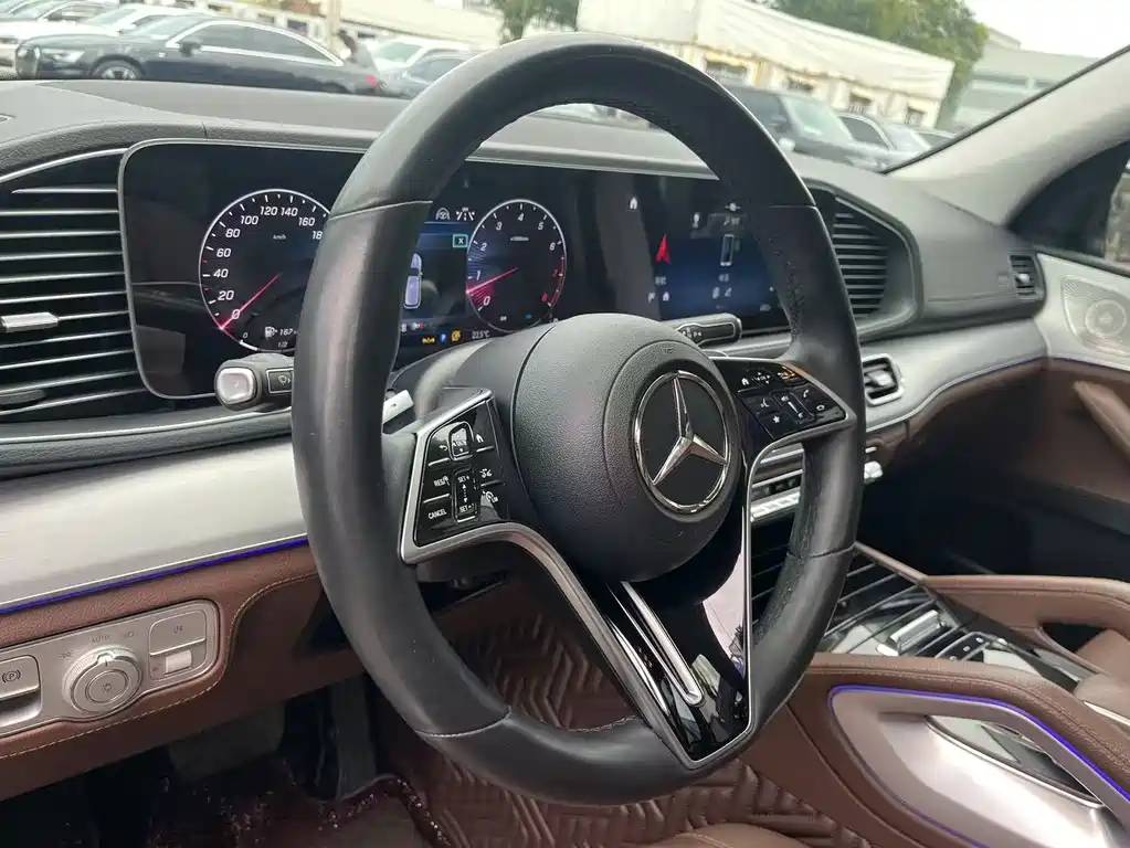 Mercedes-Benz GLE 2023 — фото 21