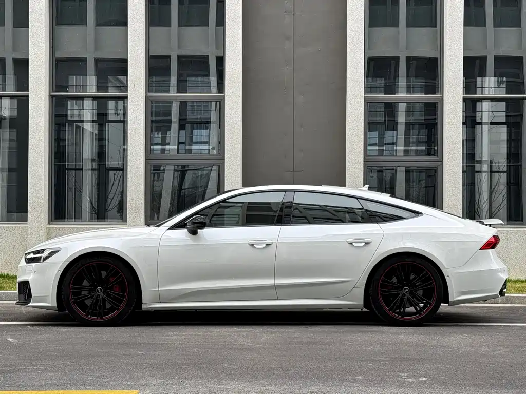 Audi A7 2019 — фото 21
