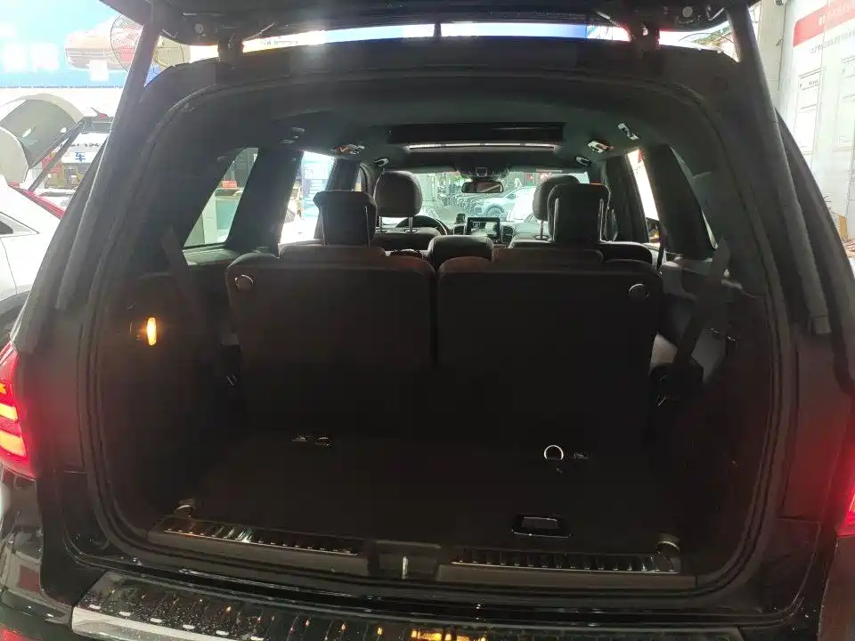 Mercedes-Benz GLS 2018 — фото 8